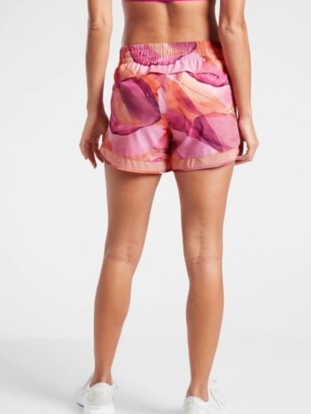 Athleta Printed Mesh Racer Run Short 4”Pink & Coral Abstract Print - Size S -NWT - Picture 2 of 7